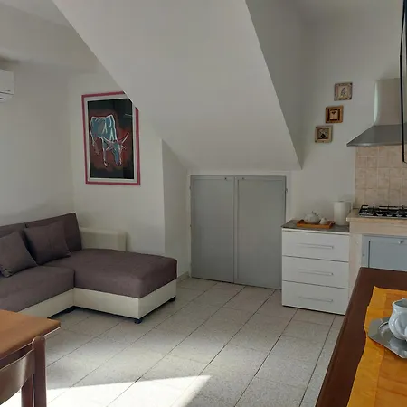 Casa Juanne Iun P2043