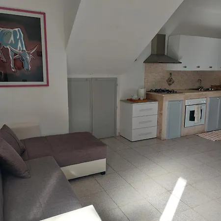 Casa Juanne Iun P2043 *