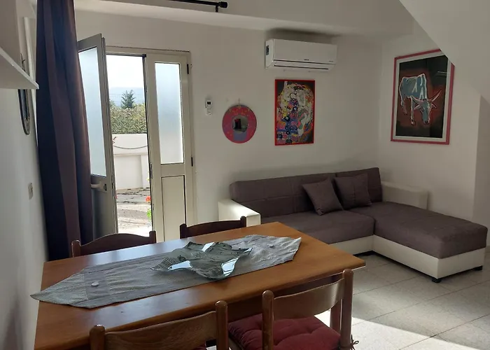 Casa Juanne Iun P2043 アパート *